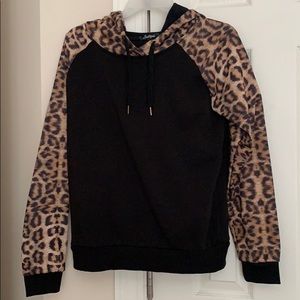 Leopard print sweatshirt